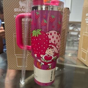 Stanley Pink Strawberry Character Tumbler with Handle